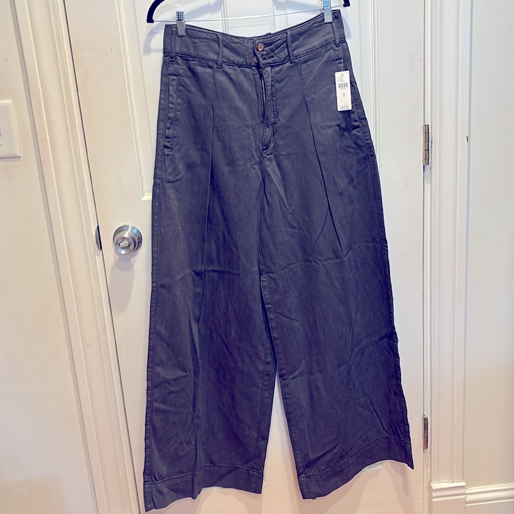 Very cool Pilcro wide leg pants, never worn.